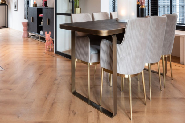 Luxe eetkamerstoelen bij Paragon