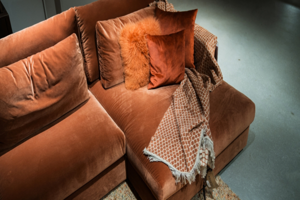 Herfstproof zithoeken: zo maak je je woonkamer klaar voor het najaar